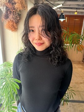 アネンド(anend) ミディアム/パーマスタイル