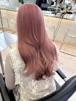 サンク 原宿 表参道(cinq) 原宿ピンクベージュケアブリーチ顔まわりレイヤーピンクカラー