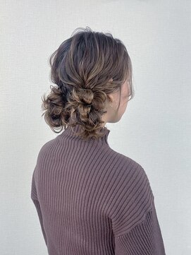 銀座新橋着付けヘアセットサロン［N］ ツインお団子/ヘアセット/結婚式/成人式/卒業式/浴衣/銀座/新橋