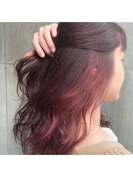 ビヨンドイー(beyond E) インナーカラー×ピンクカラー