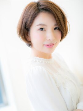 ブルー(BLUE) *CUORE水戸*デキる女のアシンメトリー小顔センシュアルショートb