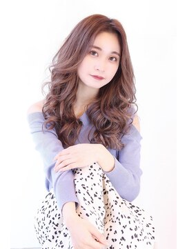 オーロ 宝塚店(ORO) 前髪センターパートダブルカラーのゆるふわウェーブ