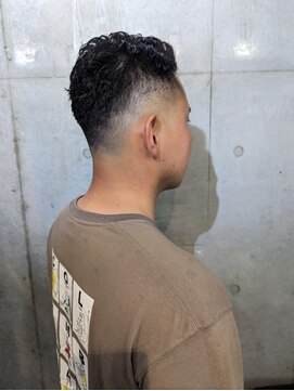 バーバーバー 八広(BARBER-BAR) フェードスタイル
