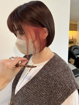 ネルケ 立川(nelke) ぱつっとボブ_インナーピンク_20代_30代