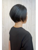 ビューティライブラリヘアラボサロン(BEAUTY LIBRARY Hair Lab Salon) 黒髪骨格補正ショートボブ