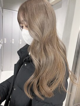 サイン 表参道(SIGN) ミディアムヘアグレージュカラーデザインカラーシルキーベージュ