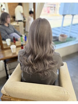 リングバイモアムー(Ring by Moremuu) グレージュ