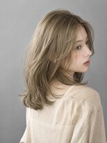 トリニティ(trinity)&nbsp;ブリーチ×髪質改善 グレージュ レイヤーカット【豊見城】
