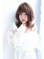ヘアメイク シュシュ(Hair make chou chou)&nbsp;ふんわりくびれミディ×オン眉バング【Chou-Chou　北林夏実】