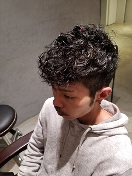 シェリム 栄(CHERIM) カリーパーマ×ダウンバング