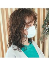 アクセヘアー 町田(acce hair) ミディアムレイヤーウェーブパーマ