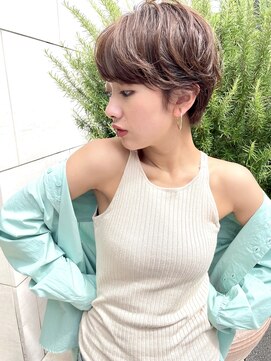 サロンドミルク 新百合ヶ丘店(salon de MiLK) 癖を活かした大人可愛いショート