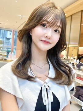 アフロートリノ(AFLOAT Leino) 【黒田葉月】20代30代40代◎韓国レイヤーくびれスタイル