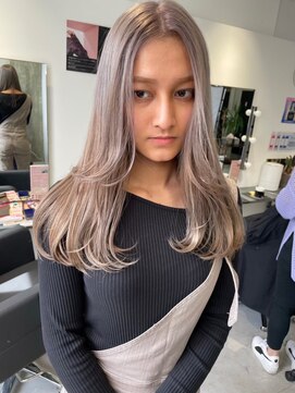 キング 枚方店(K!ng) 【枚方、高槻、梅田】ミルクティーベージュ