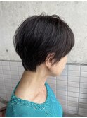 王道ショート×秋カラーで可愛すぎるスタイル!