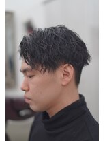 グランクラブ(GRANCLUB)&nbsp;カット　パーマ　フェード　シェービング　ヘッドスパ