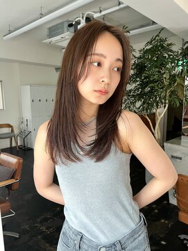 ガーランドギンザ(Garland Ginza) レイヤーカットグレージュカラーミディアム♪