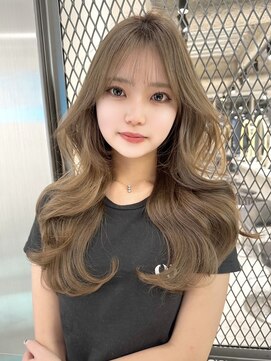 ロンド レア 天神大名店(Lond Le’a) ミルクベージュで可愛い韓国風スタイル１