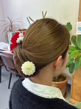 プルーナ(Pluna.) サイドシニヨン