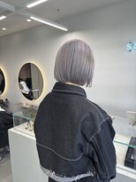 ソル ジングウマエ(SOL JINGUMAE)&nbsp;シルバー×レイヤーボブ