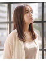ハーツオオサカ(HE:ARTS OSAKA)&nbsp;艶感引き立つ韓国ストレートヘア