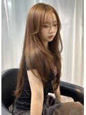 透明感ミルクブラウン×くびれハッシュカット