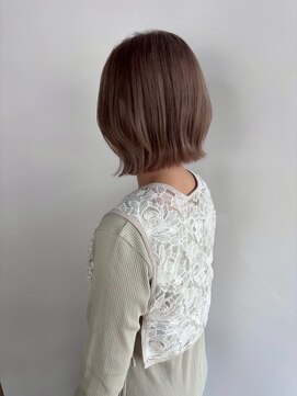 ヘアーメイク ラグズ(Hair Make Luxtz) ベージュカラー/ハイトーンカラー/20代