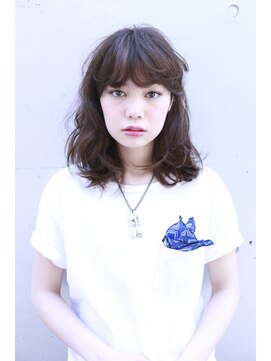 ラべリー 池袋(LOVELEY) ゆるふわウェーブ 前髪カット　【 池袋 】