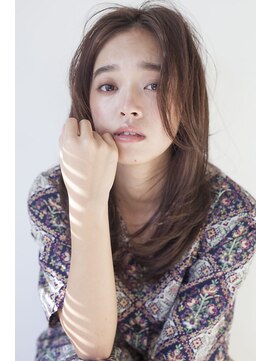 ガーランドツー(Garland 2F) [cafune/池袋]☆ひし形シルエットレイヤーストレート☆