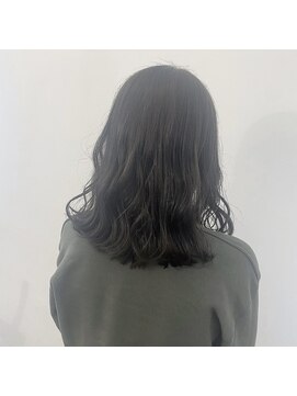 ハロウ アッシュカラー