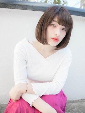 ルティア(Lutia) ナチュラルボブでお手入れ楽チン