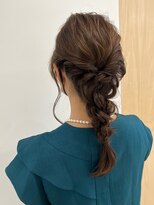 ローウェ 渋谷(Louwe)&nbsp;編みおろしヘア【Louwe 渋谷 mitsuki】