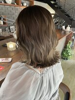 デジール(Desir)&nbsp;透明感抜群！カーキベージュ