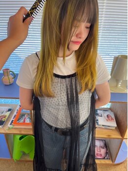 パレス(PAALS)の写真/田舎ではできないようなハイトーンから、クオリティーの高いペールカラー、彩度の高いカラーまで対応◎
