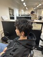 フリーゼアコマキ(FRISEUR)&nbsp;スパイキー、小洒落た雰囲気セットの仕方お伝えさせて頂きます！