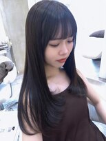 アナ ラーナ(Anna Lanna)&nbsp;レイヤーカット、シャギーレイヤー、グレージュ