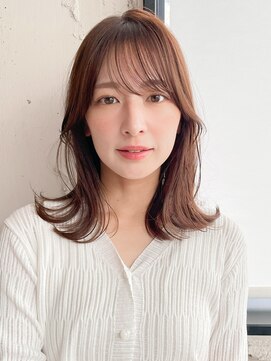 アグノス 青山(Agnos) ココアベージュグラゲヘアーくびれ小顔オリーブグレー