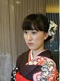 さいご編み込みのネープシニヨン