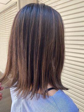 ウル(Ulu) バックコーミングバレイヤージュ