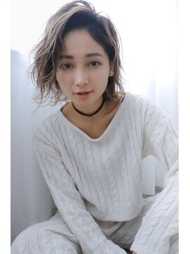 ファクトリーヘア(FACTORY HAIR) スモーキーカラーでパサッとした透け感