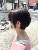 アンビエンテ(ambiente)&nbsp;大人ショート　耳掛け　簡単スタイリング【坂根】