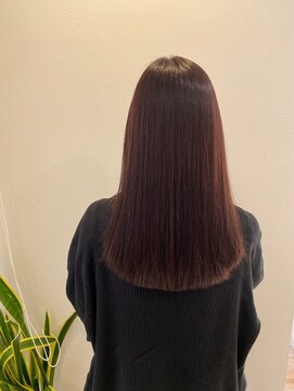 ルヴェール(Le Vert) 美髪縮毛矯正×暗髪チェリーピンクカラー