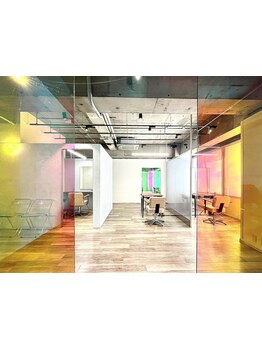 【門前仲町駅1分】こだわり抜いた内装が魅力☆ゆったりくつろげる上質空間の個室サロンで癒しのひと時を。