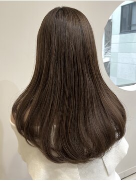 レア 表参道(L'ea) ミディアムヘア暗めカラーグランマッシュデザインカラー