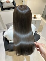 エミュスト(Emuest) 【松葉】髪質改善/髪質改善トリートメント/髪質改善