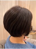 ショートボブ