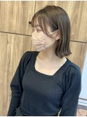 切っぱなしボブ/ナチュラルベージュ
