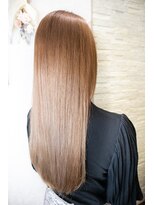 オラ ボーテ(Aura Beaute)&nbsp;20代30代40代大人かわいい 透明感　ミルクティーベージュ