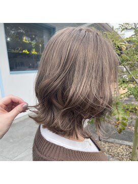 テクライズ 豊橋店(TECHRISE) ☆大人ハイトーン、くすみベージュ、外ハネボブ☆20代30代40代