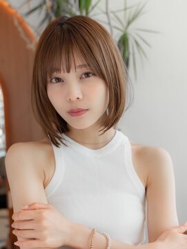 イオ 本厚木(io) 切りっぱなしボブ似合わせカットナチュラルカラー小顔前髪